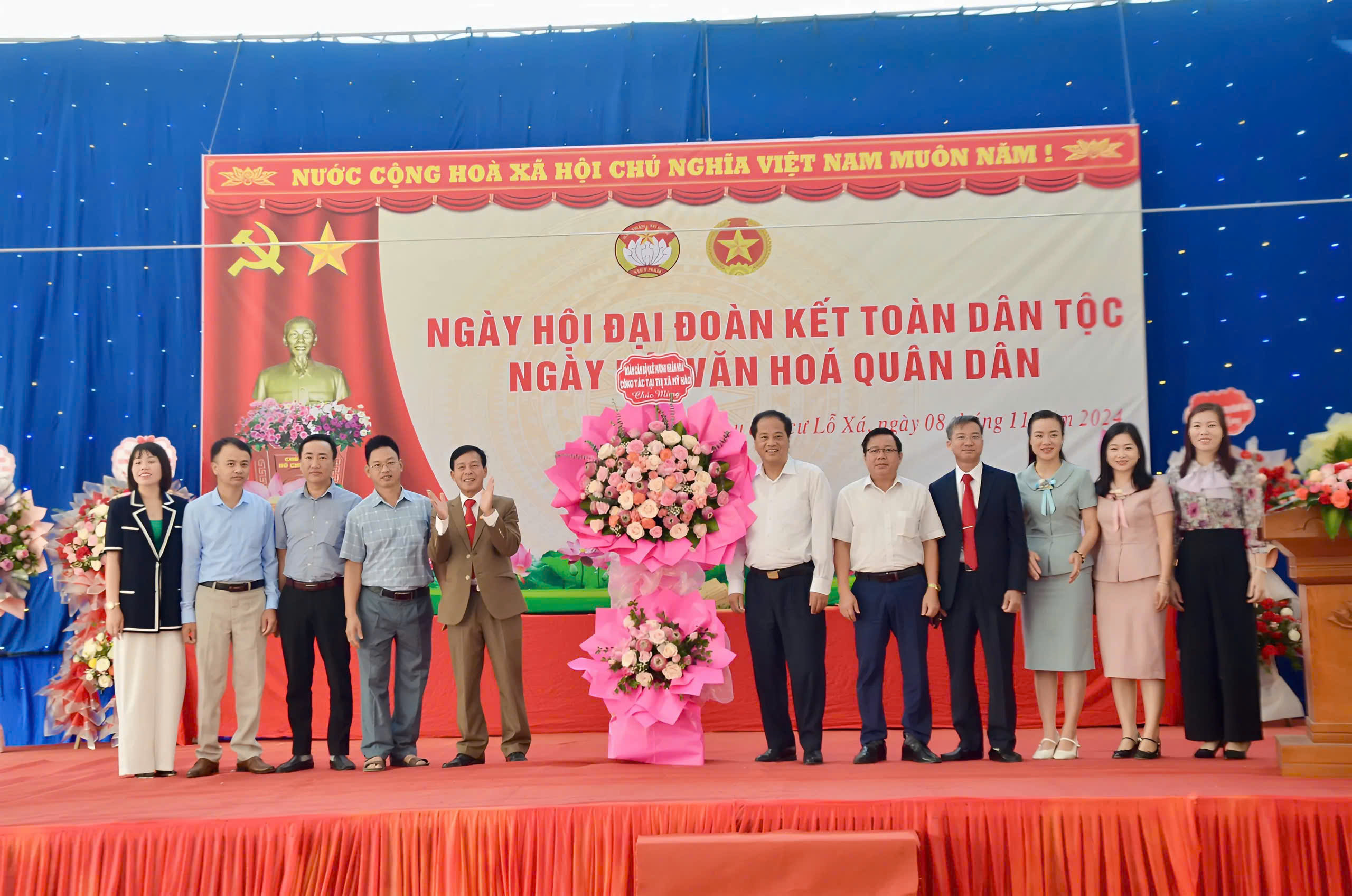 Khu dân cư Lỗ Xá, phường Nhân Hoà tổ chức Ngày hội Đại đoàn kết toàn dân tộc - Ngày hội văn hoá Quân dân