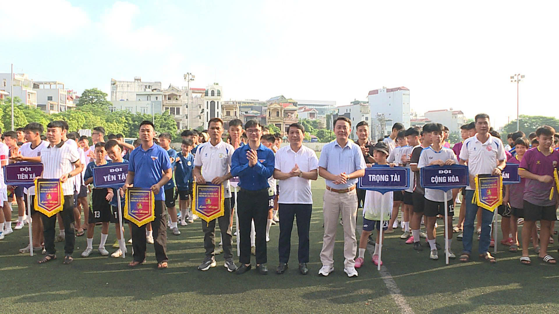 Khai mạc Giải bóng đá thiếu niên phường Mỹ Hào năm 2026