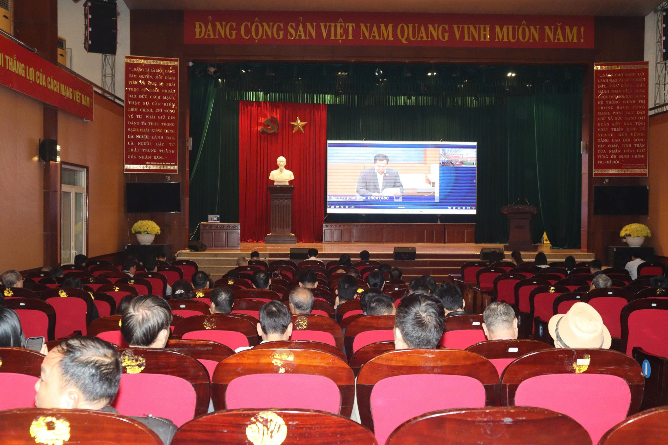 Hội nghị trực tuyến toàn quốc triển khai công tác bầu cử đại biểu Quốc hội khóa XVI và đại biểu HĐND các cấp nhiệm kỳ 2026 - 2031